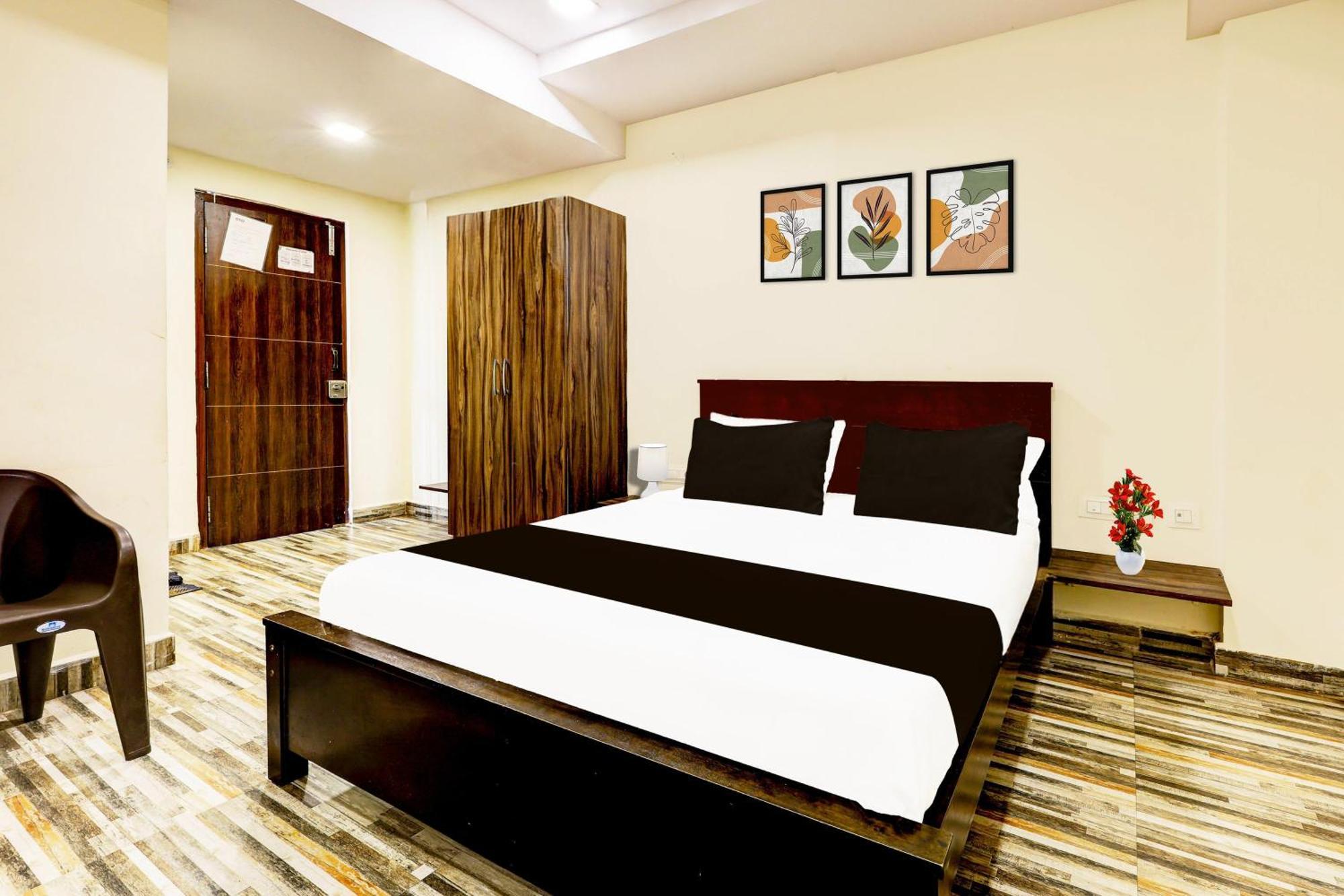 Super Hotel O Mahanadu Formerly Akshaya Bheemas Vijayawāda Eksteriør bilde